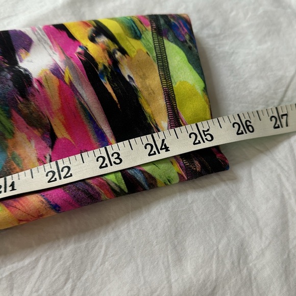 Lululemon Wunder Train High-Rise Tight 25" Size 6 - Picture 8 of 8